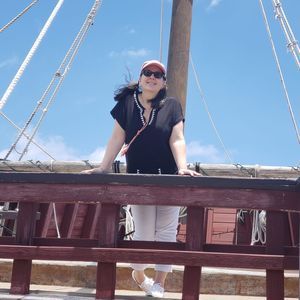 Meet your Posher, Denise